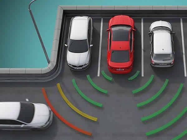 Skoda-Superb Sedan-Rear Traffic Alert